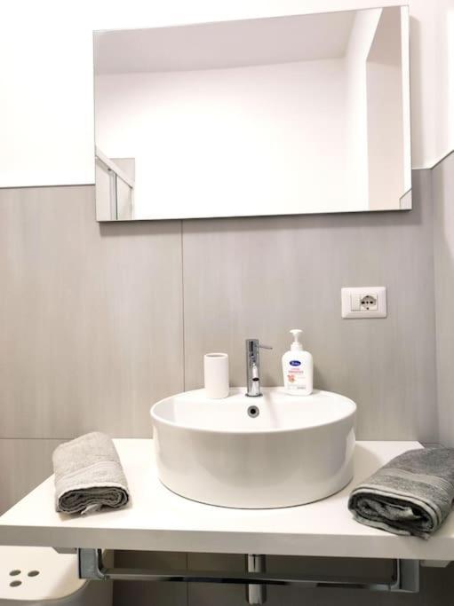 Central Rooms Agira Ngoại thất bức ảnh